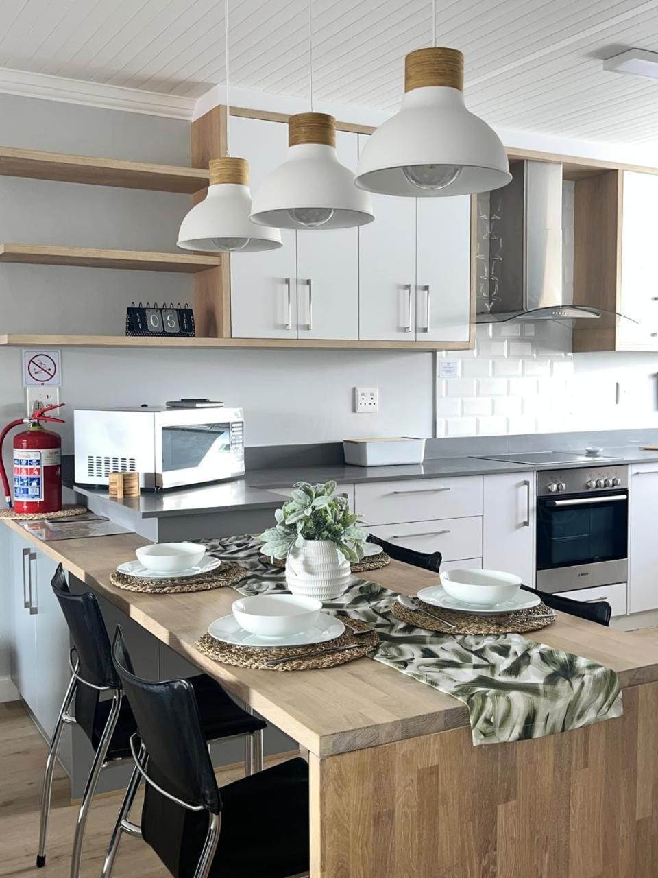Central Self Catering スワコプムント エクステリア 写真