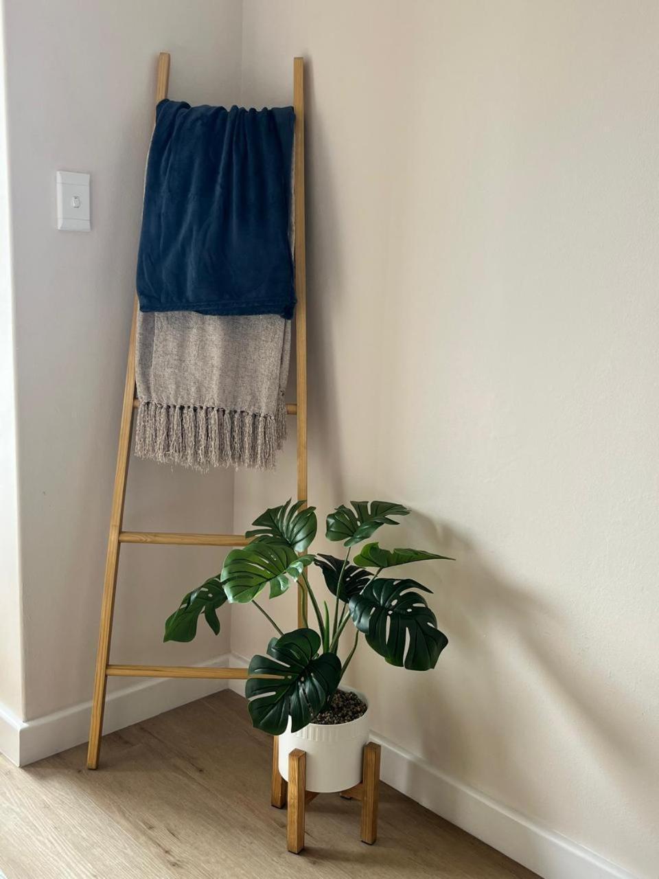 Central Self Catering スワコプムント エクステリア 写真